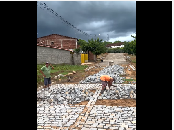 MAIS OBRAS! MAIS TRABALHO!